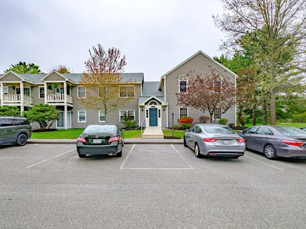 8 Somerset #8A, Freeport, ME 04032