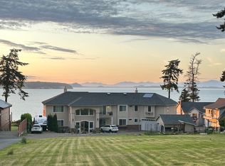 444 W North Camano Dr #A, Camano Island, WA 98282