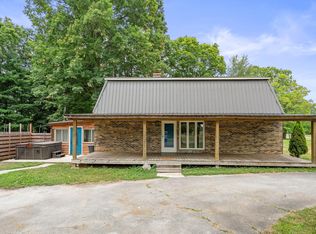 573 Big Hurricane Rd, Smithville, TN 37166