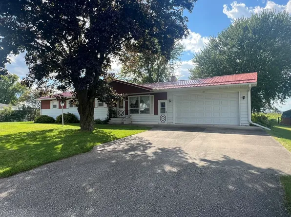 185 West St, Gays Mills, WI 54631