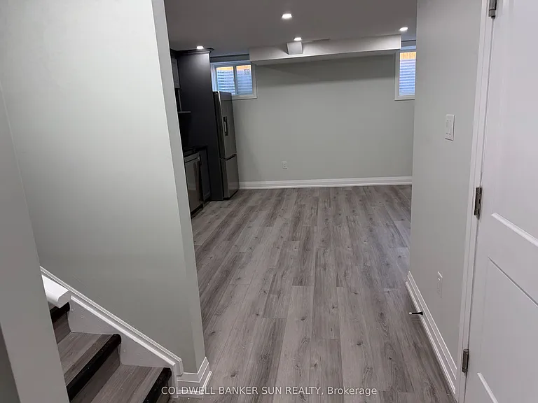 13 Divers Rd #BASEMENT — Photo 4