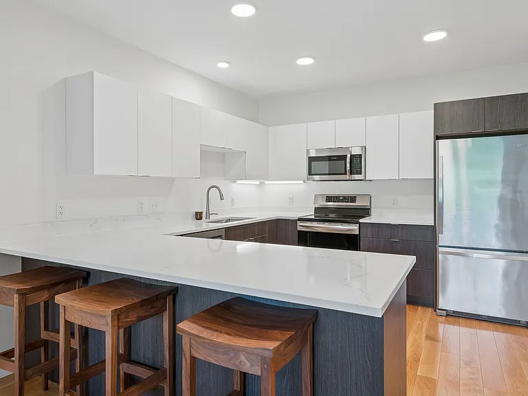 69 Etna Rd #112 — Photo 3