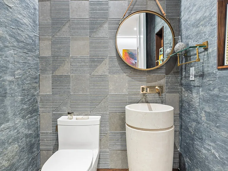 46 W 21st St #4 — Photo 28