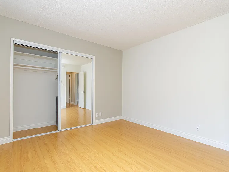 1829 Corinth Ave #4 — Photo 9
