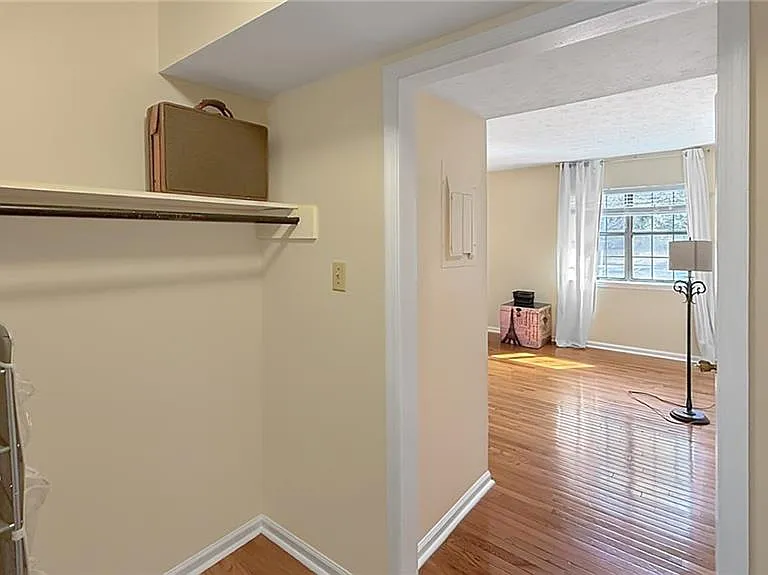 475 Mount Vernon Hwy NE #C225 — Photo 6