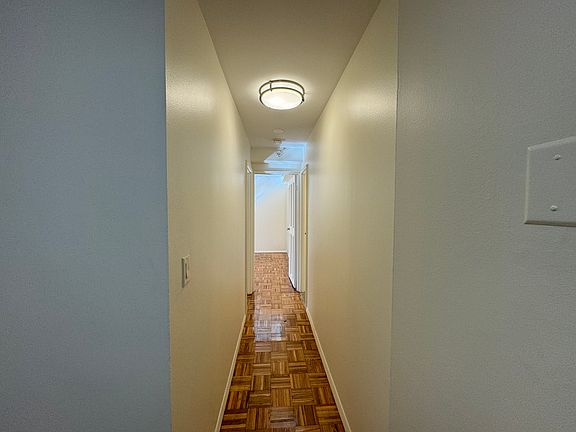 4th image of 185-87 Freeman St #532