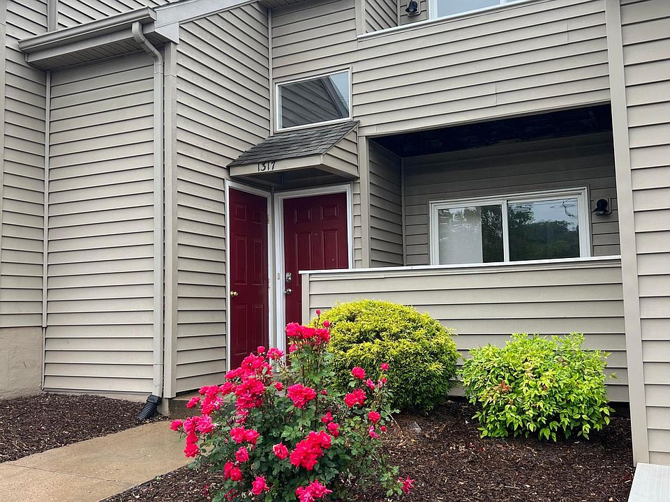 1st image of 1317 Bradley Dr