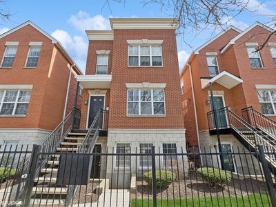 1475 N Larrabee St #A, Chicago, IL, 60610
