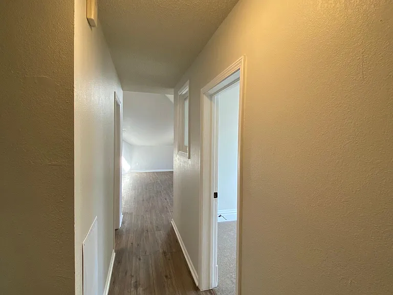 1157 Hague Ave #6 — Photo 5