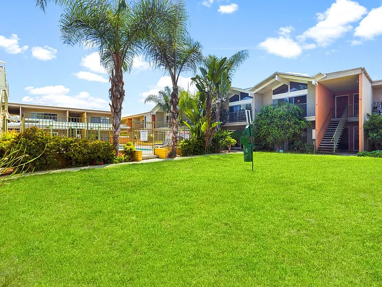 Molokai Apartments! — Photo 24
