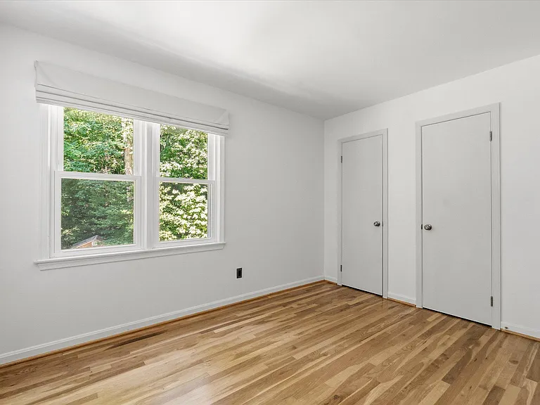 11120 Deborah Dr — Photo 33