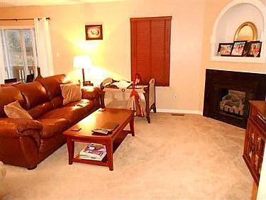 2nd image of 30 Cinque Terra Pl