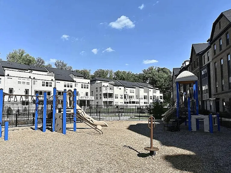 3927 Fair Ridge Dr #3003 — Photo 38