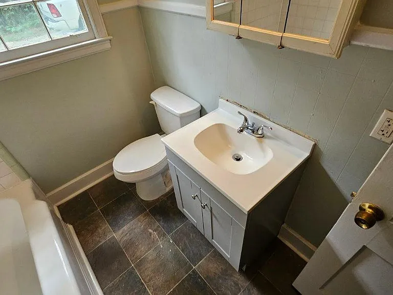 4312 Wentworth Dr — Photo 17