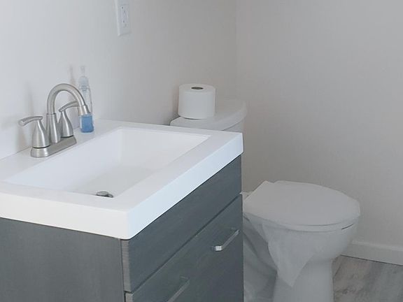 2nd image of 148 W Main St #1