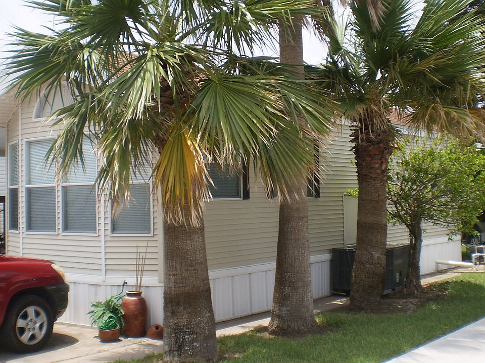 1st image of 740 E Clam Cir