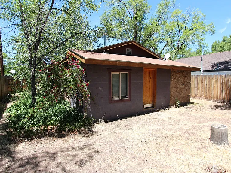 416 S Verde St — Photo 20