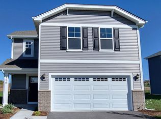 106 Cornerstone Xing, Hampshire, IL 60140