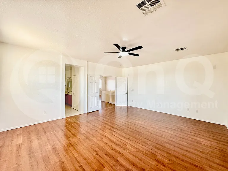 9940 E Medina Ave — Photo 15
