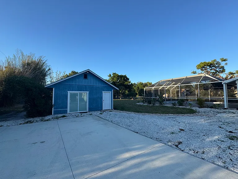 601 Shetland Cir — Photo 19