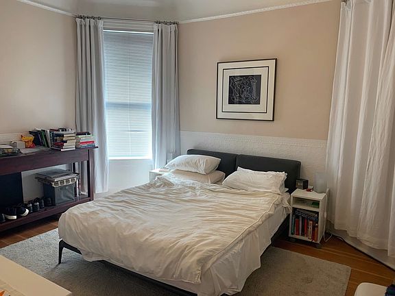 4th image of 293 Missouri St #293
