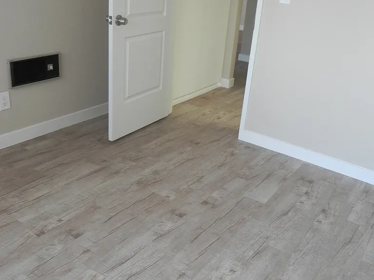 Chapman Villas Apartments — Photo 40