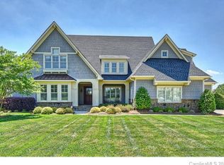 1613 Pearlstone Ln, Matthews, NC 28104