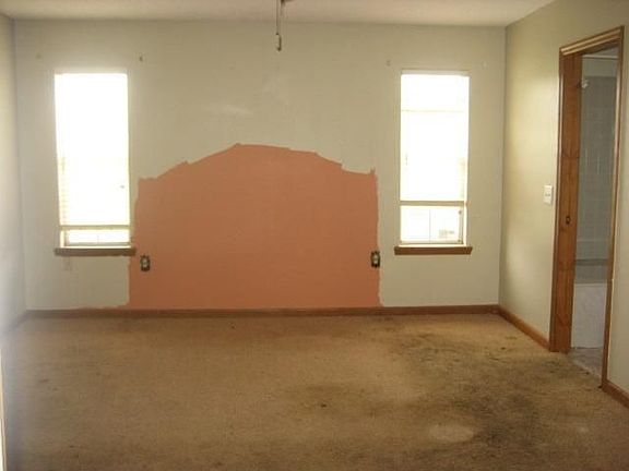 3rd image of 18181 NE Frank Williams Ln
