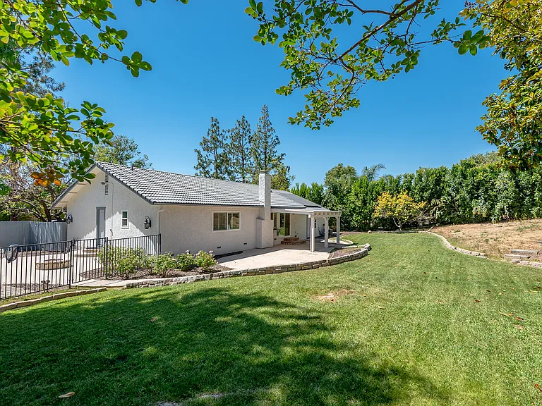 376 Quiet Ct — Photo 21