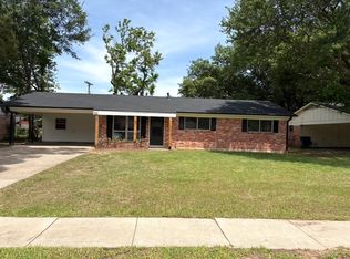 3302 Valley View Dr, Shreveport, LA 71108