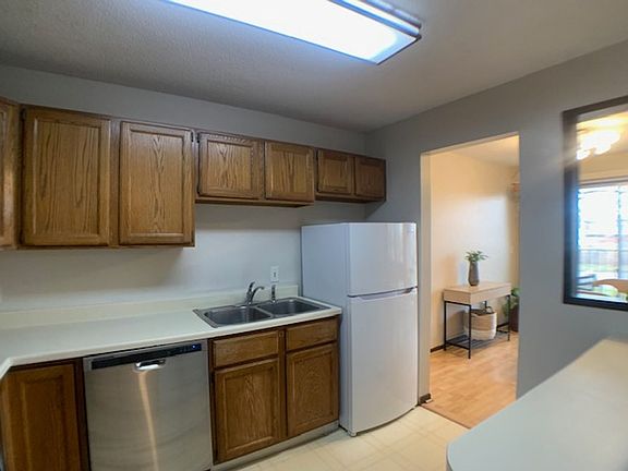 5th image of 1690 Highway Dr E #36-133