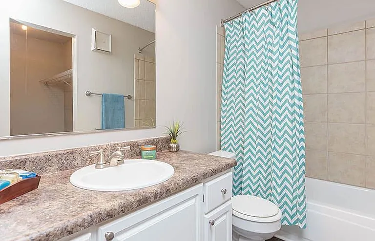 Bradford Pointe — Photo 19