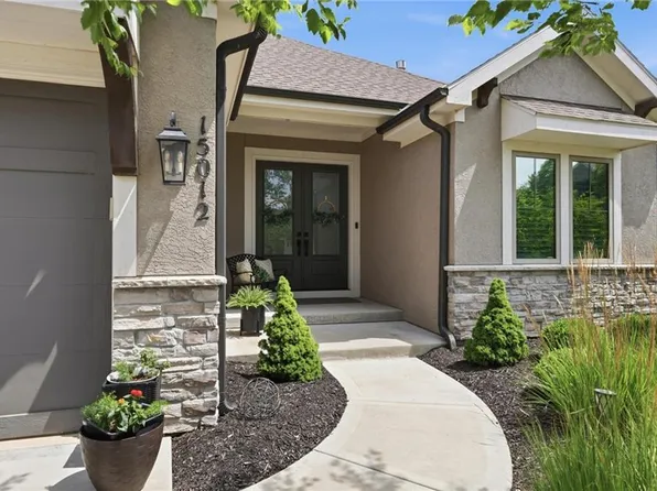 15012 W 129th Ter, Olathe, KS 66062