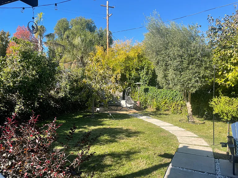 18003 Tiara St — Photo 5