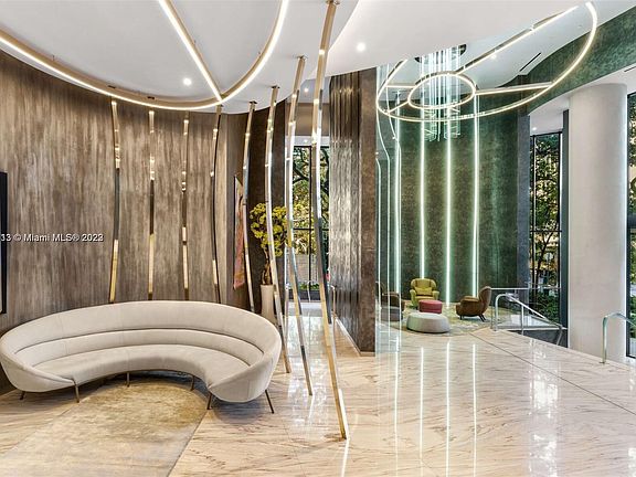 4th image of 1000 Brickell Plz #Penthouse 5406