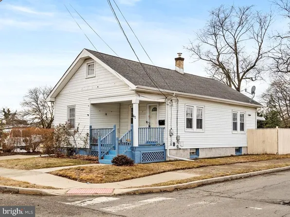 162 E Franklin St, Hamilton, NJ 08610