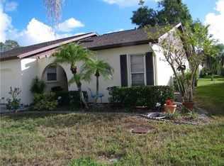 606 Foxwood Blvd, Englewood, FL 34223