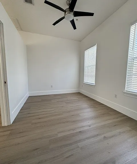 1411 Lake Baldwin Ln #C — Photo 12