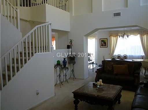 2nd image of 196 Flying Hills Ave