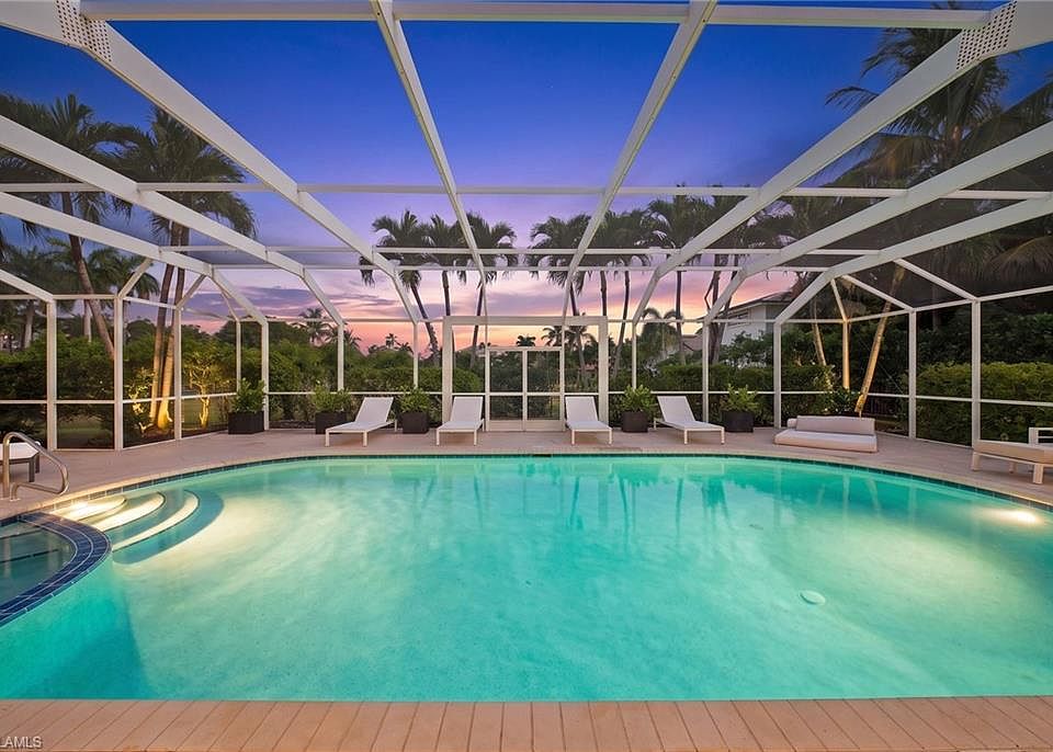 1st image of 503 Neapolitan Way