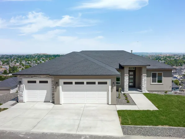 5501 Hershey Ln, West Richland, WA 99353