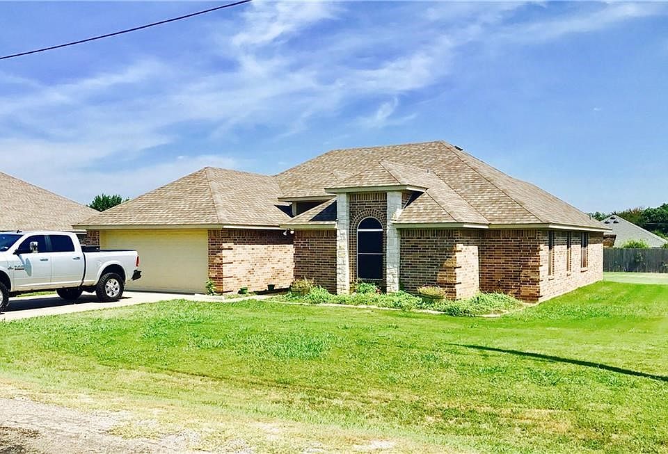1st image of 603 Parker Ln