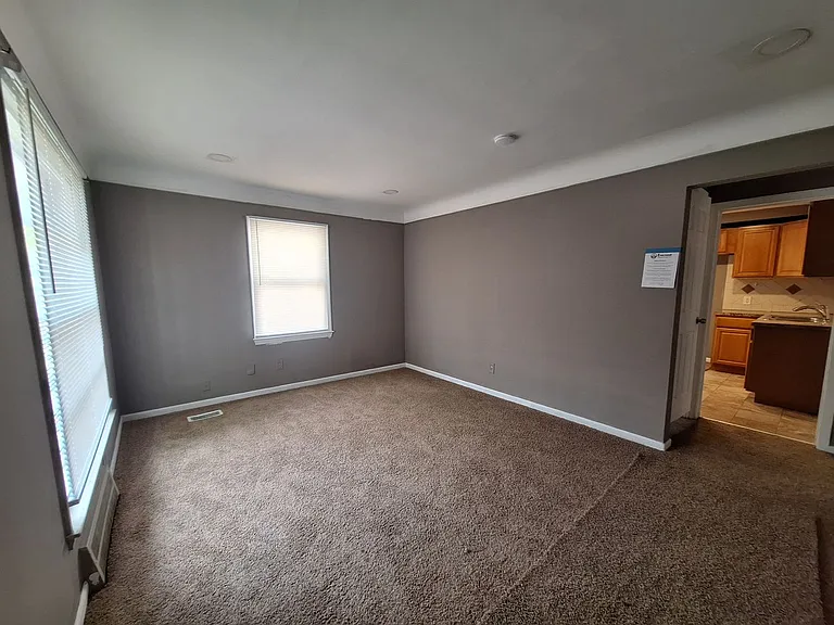 4146 University Pl — Photo 12