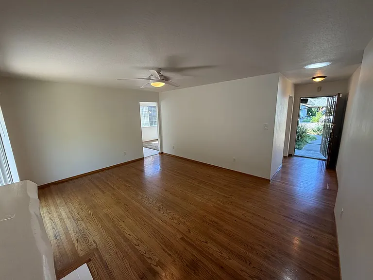8632 Midfield Way — Photo 8