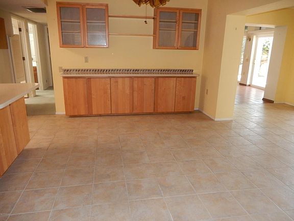 5th image of 331 E Placita Idilio