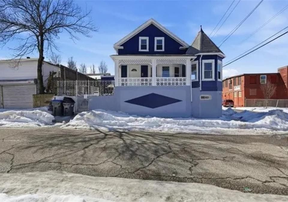 1st image of 34 Savings St