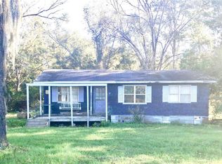 7816 Hwy 32 E, Hortense, GA 31543
