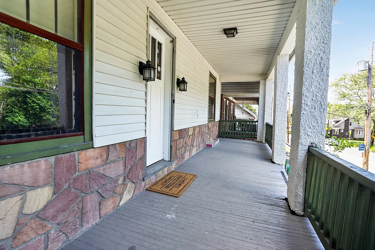 Building Photo - 4148 Perrysville Ave