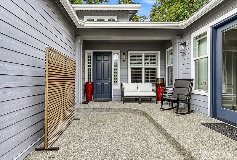 2nd image of 23158 NE Devon Way