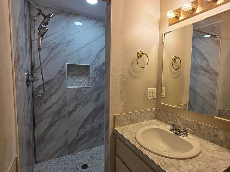 1 Red Oak Rd — Photo 25